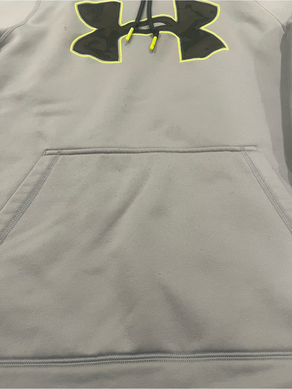 Under Armour Gray Pullover Hoodie with Black and Neon Yellow Accents-Medium - Picture 5 of 6